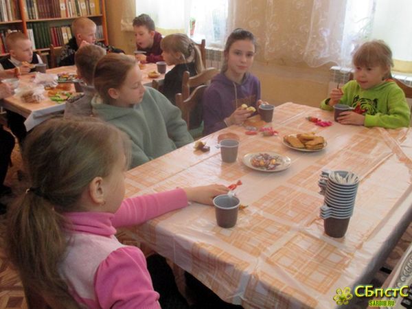 Открываешь книгу, открываешь мир